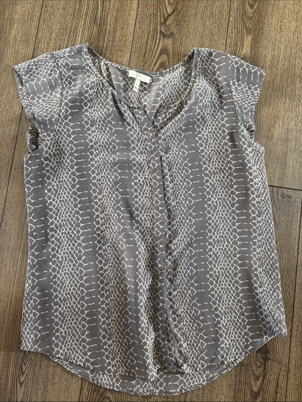 Joie Taupe and White Snake-Print V-Neck Cap Sleeve Blouse
